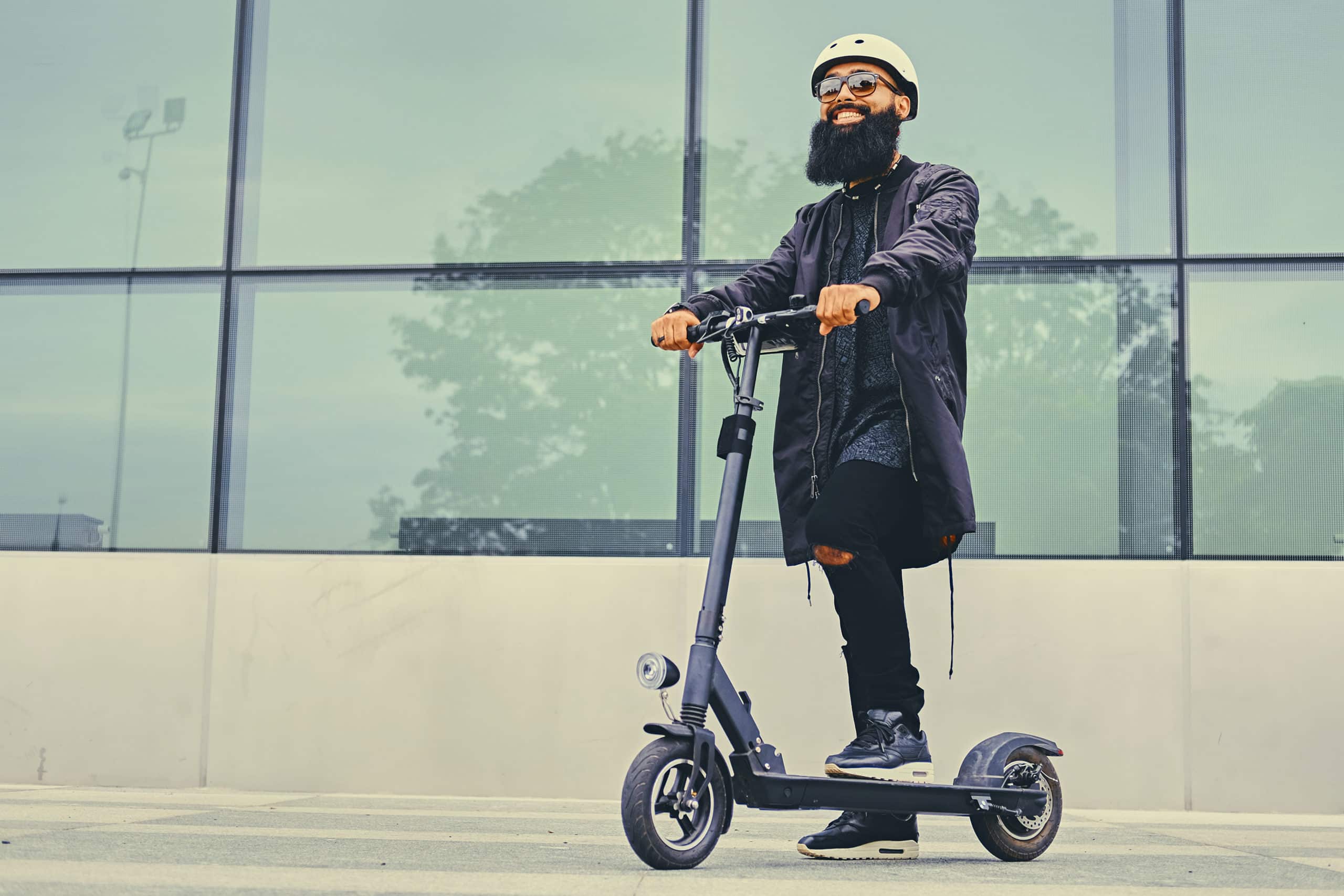 La trottinette électrique ⚡️ la plus rapide du marché : 160km/h. Elle