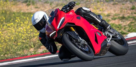 Essai Ducati Panigale V2 S